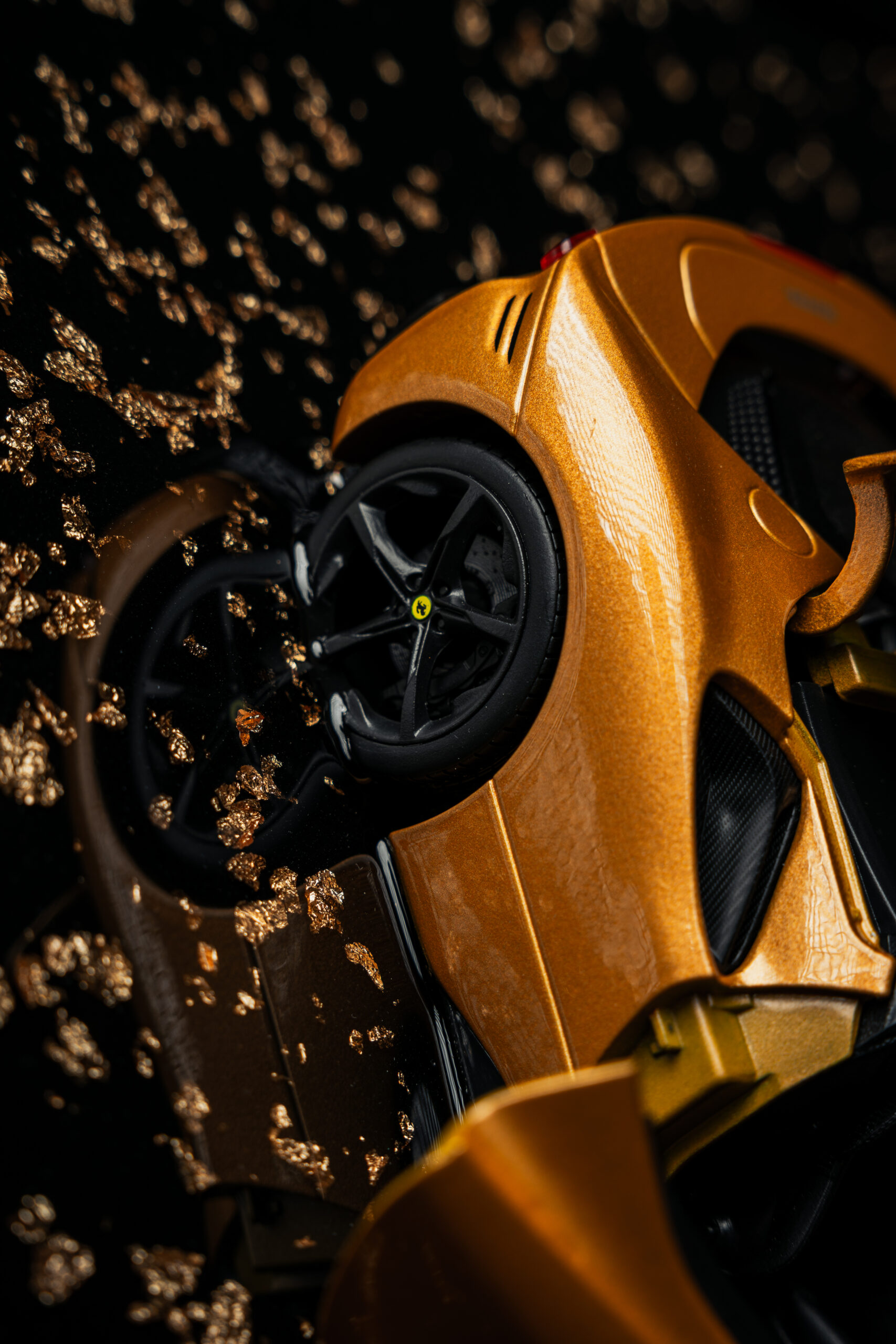 Ferrari SF90 Golden Vision 24K - Image 4