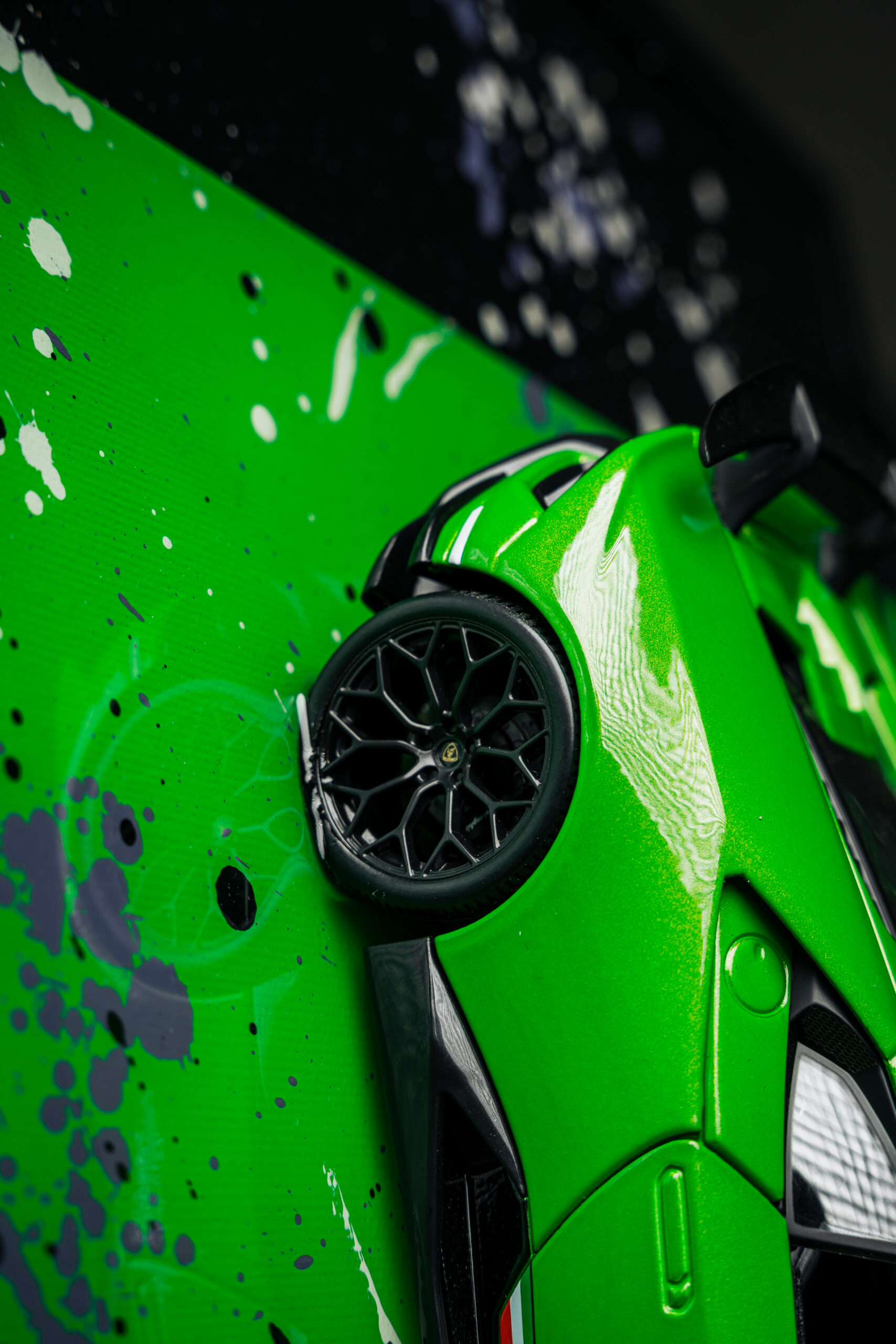 Lamborghini Huracan Performante - Image 4