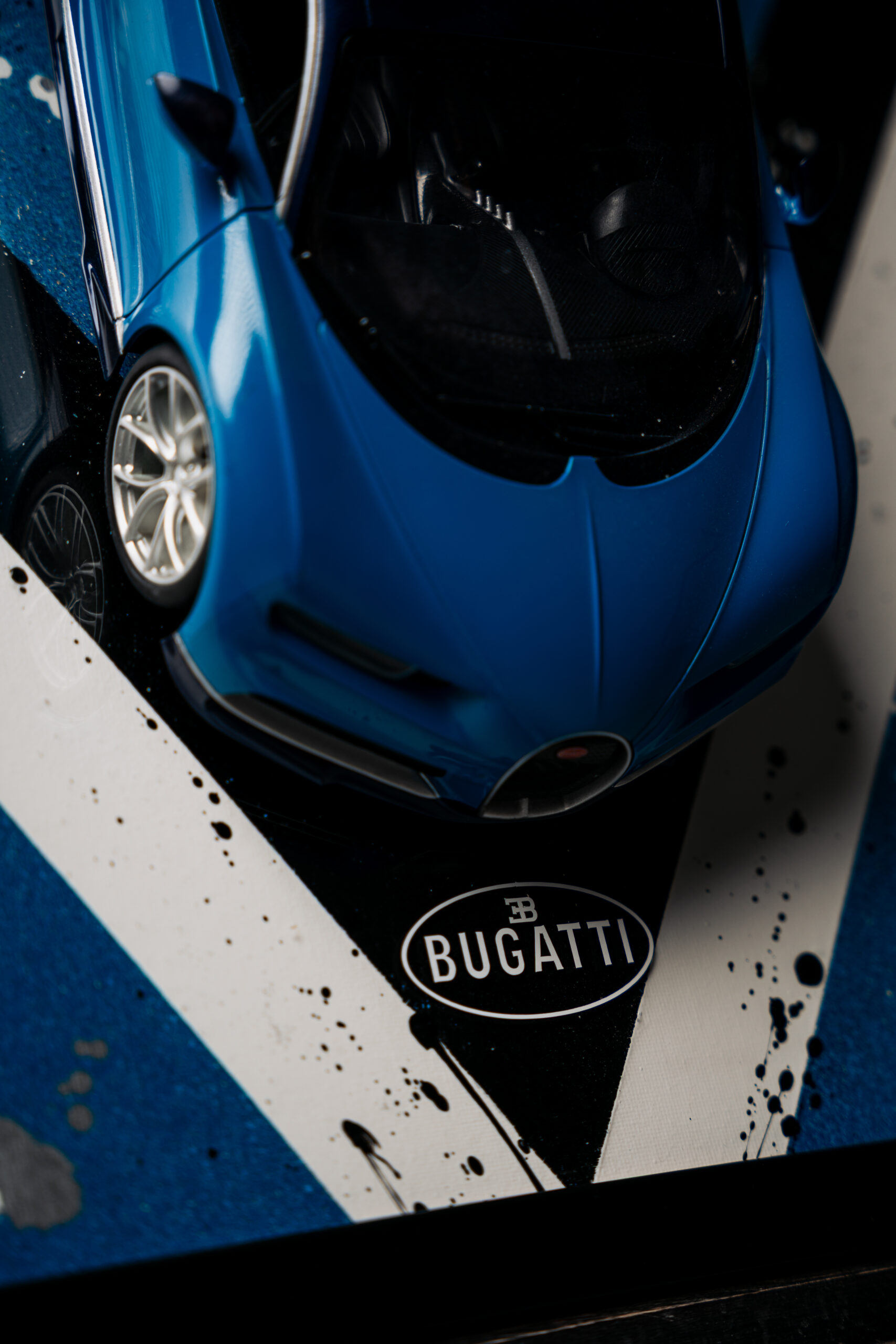 Bugatti Chiron - Image 4